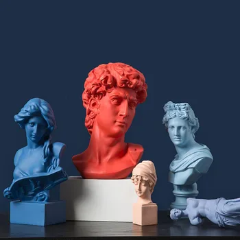 Resina Estátua De Estilo Europeu, Decoração Home Acessórios De Decoração De Casa Moderna Arte Da Escultura Artesanato Modelo Do Personagem Cor De Enfeites